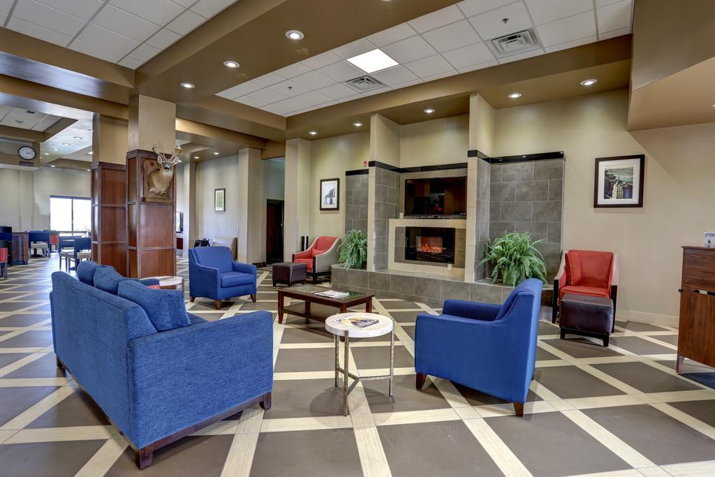 Comfort Suites Batesville Buitenkant foto