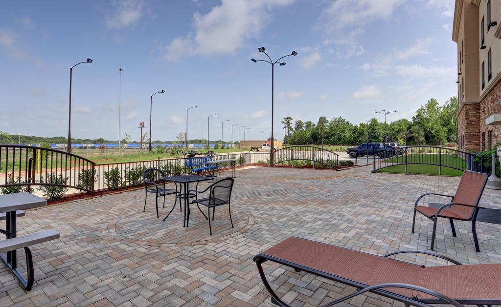 Comfort Suites Batesville Buitenkant foto
