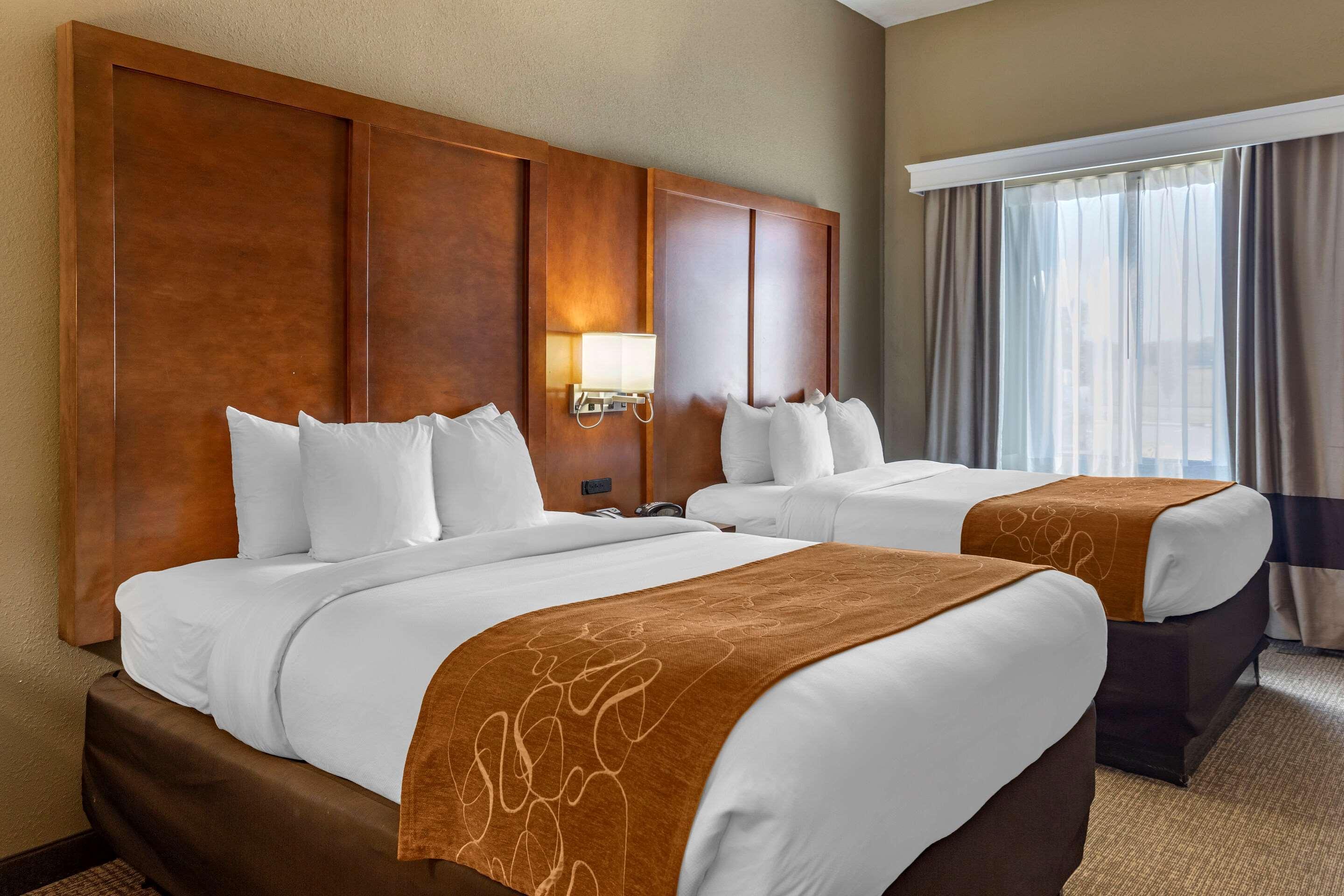 Comfort Suites Batesville Buitenkant foto