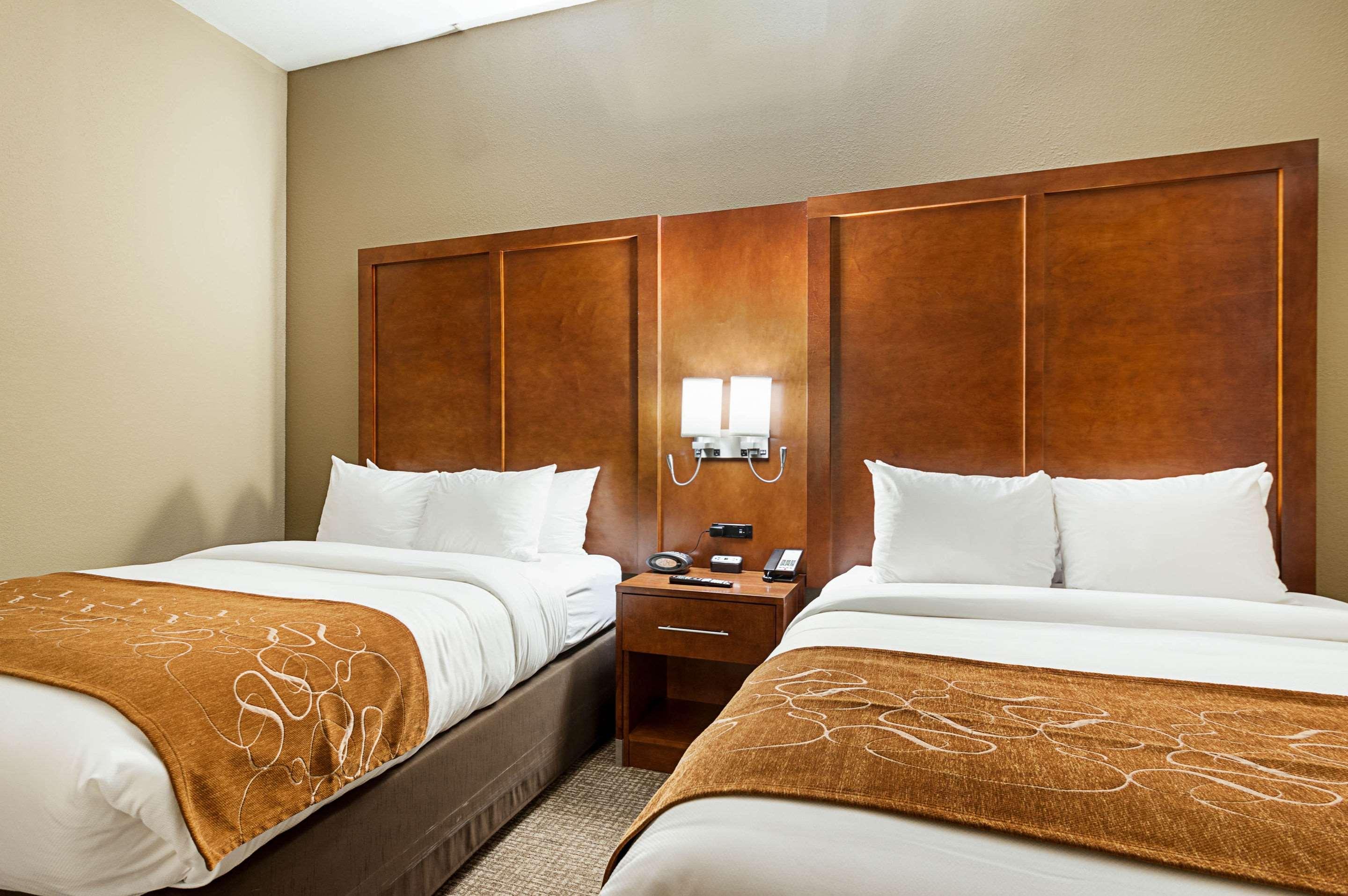 Comfort Suites Batesville Buitenkant foto